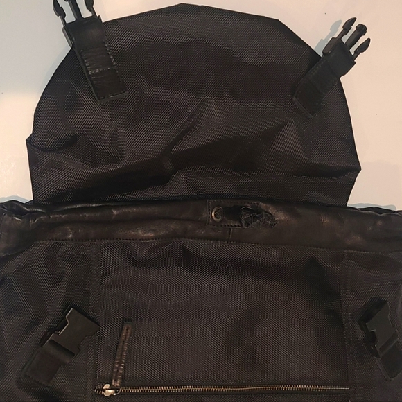 NWT Still Nordic Back Pack - Picture 3 of 5